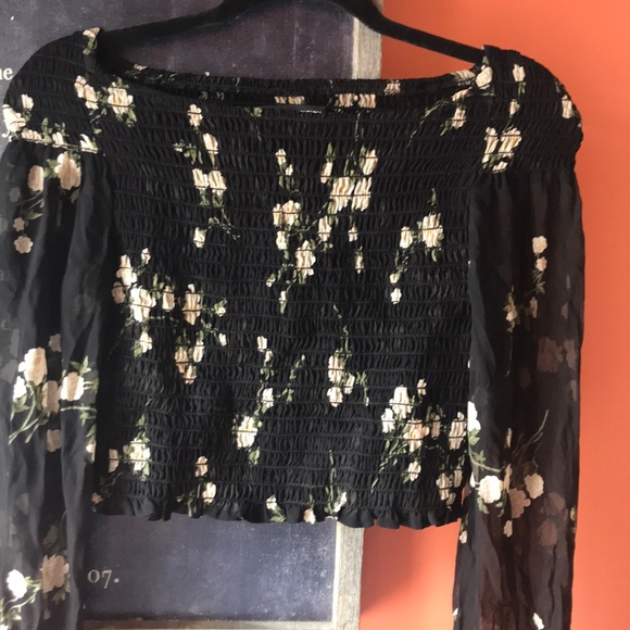 Reformation cropped long sleeve top - Picture 2 of 5